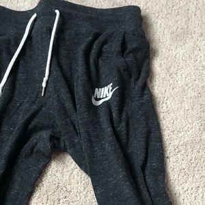 Black nike joggers